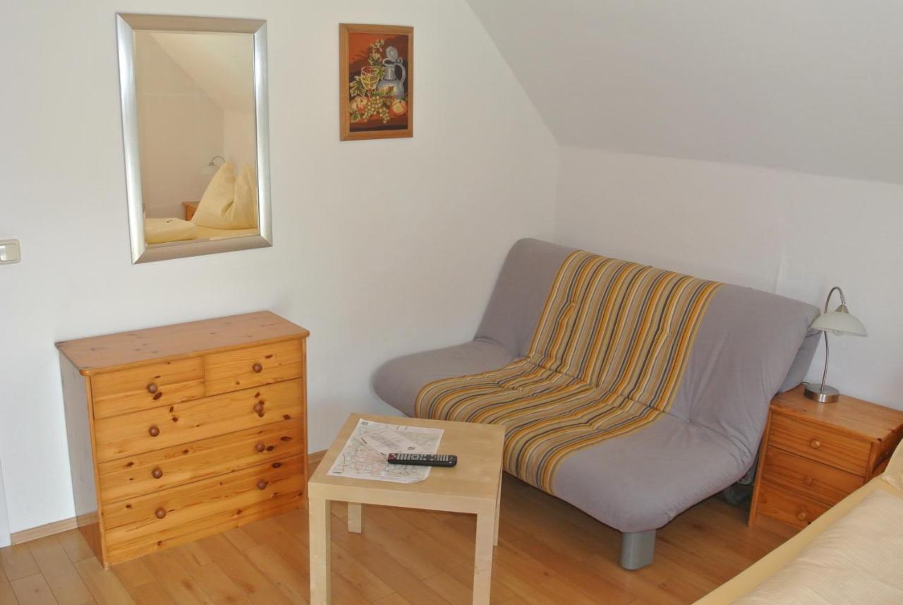 Gaestehaus Christa **** Leibnitz Dış mekan fotoğraf