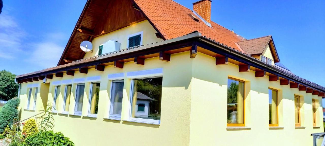 Gaestehaus Christa **** Leibnitz Dış mekan fotoğraf